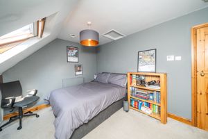LOFT ROOM 1- click for photo gallery
